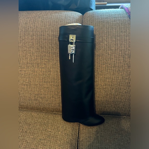 Givenchy Shark Boots -Worn 1x - Picture 6 of 8